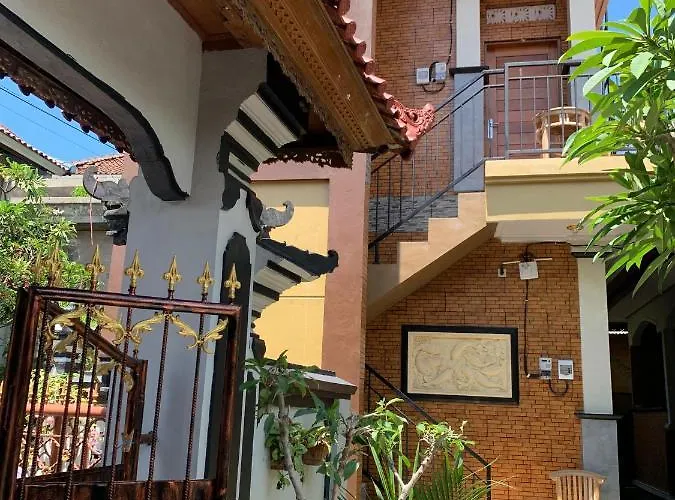 Tirtasuci House 庫塔